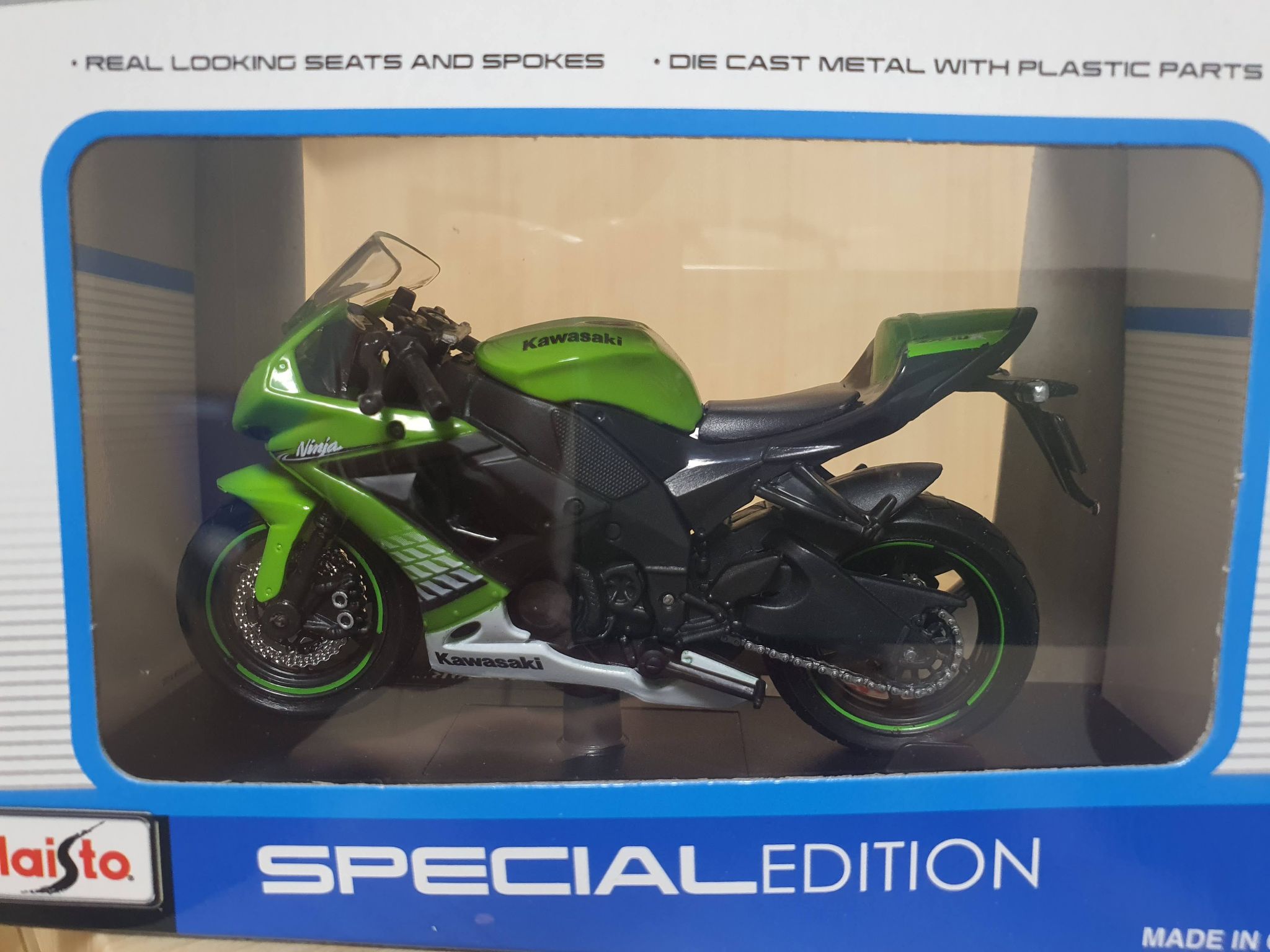 KAWASAKI Ninja 650
